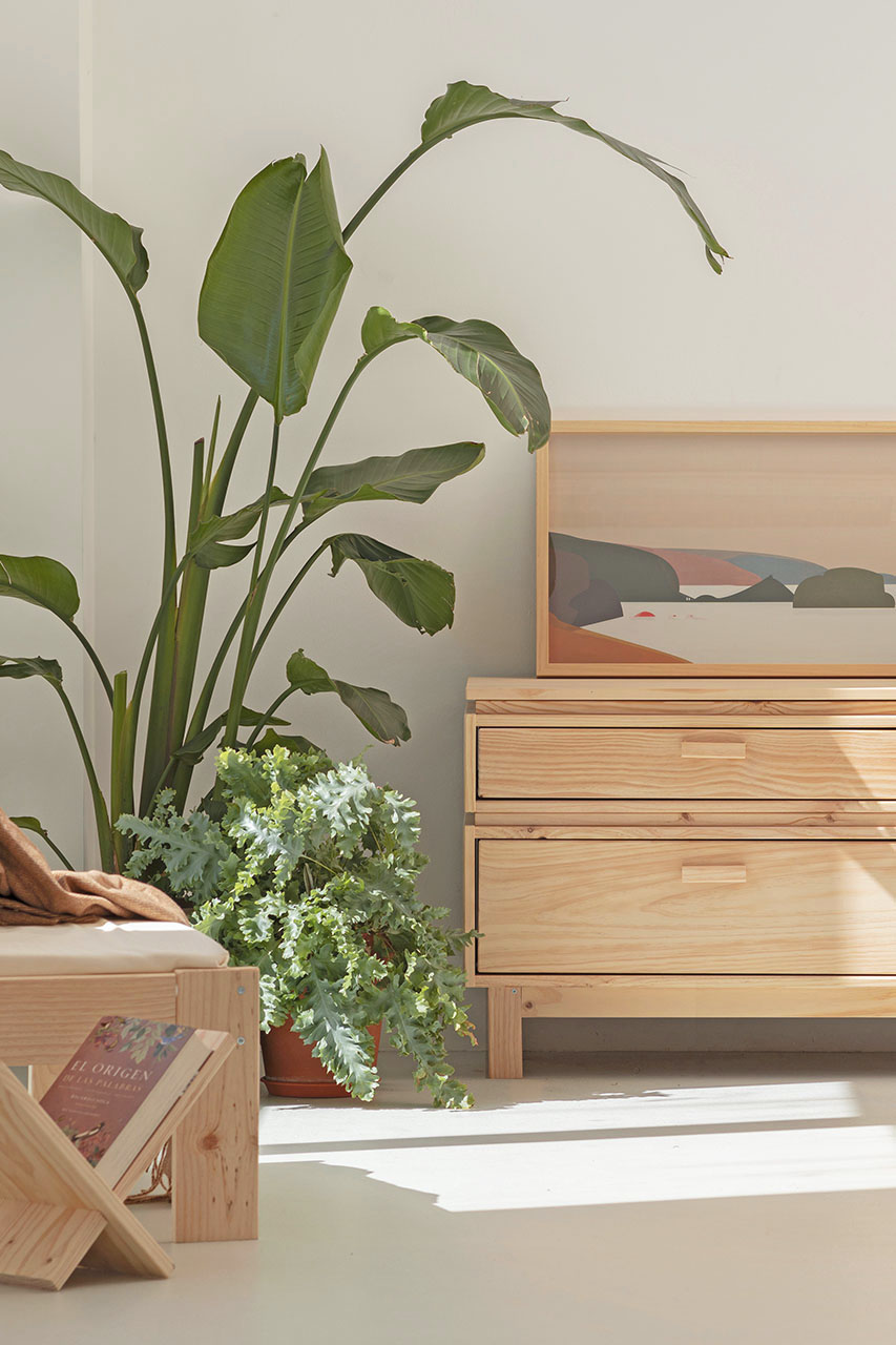 Imagen de ambiente 1 para:Cómoda aparador de madera natural